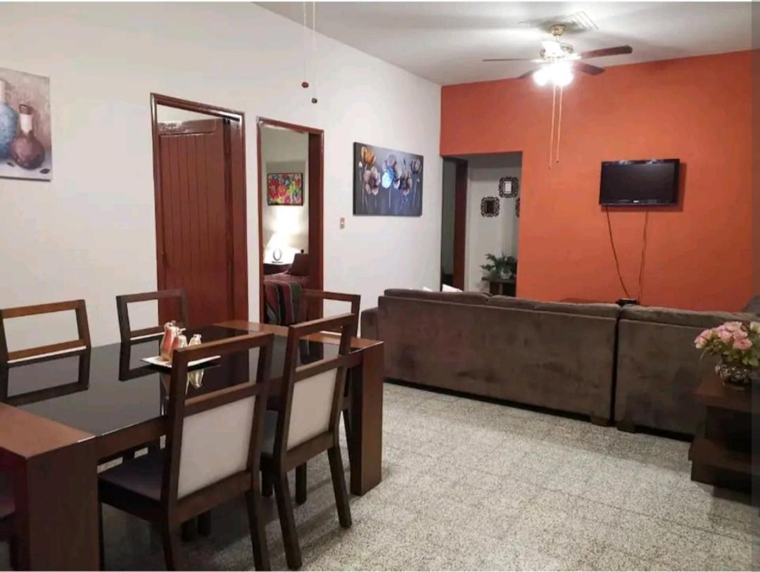 Comodo Departamento Papantla de Olarte Exterior photo